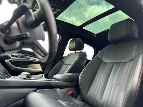 2022 Audi e-tron Type S Sportback – Image 15
